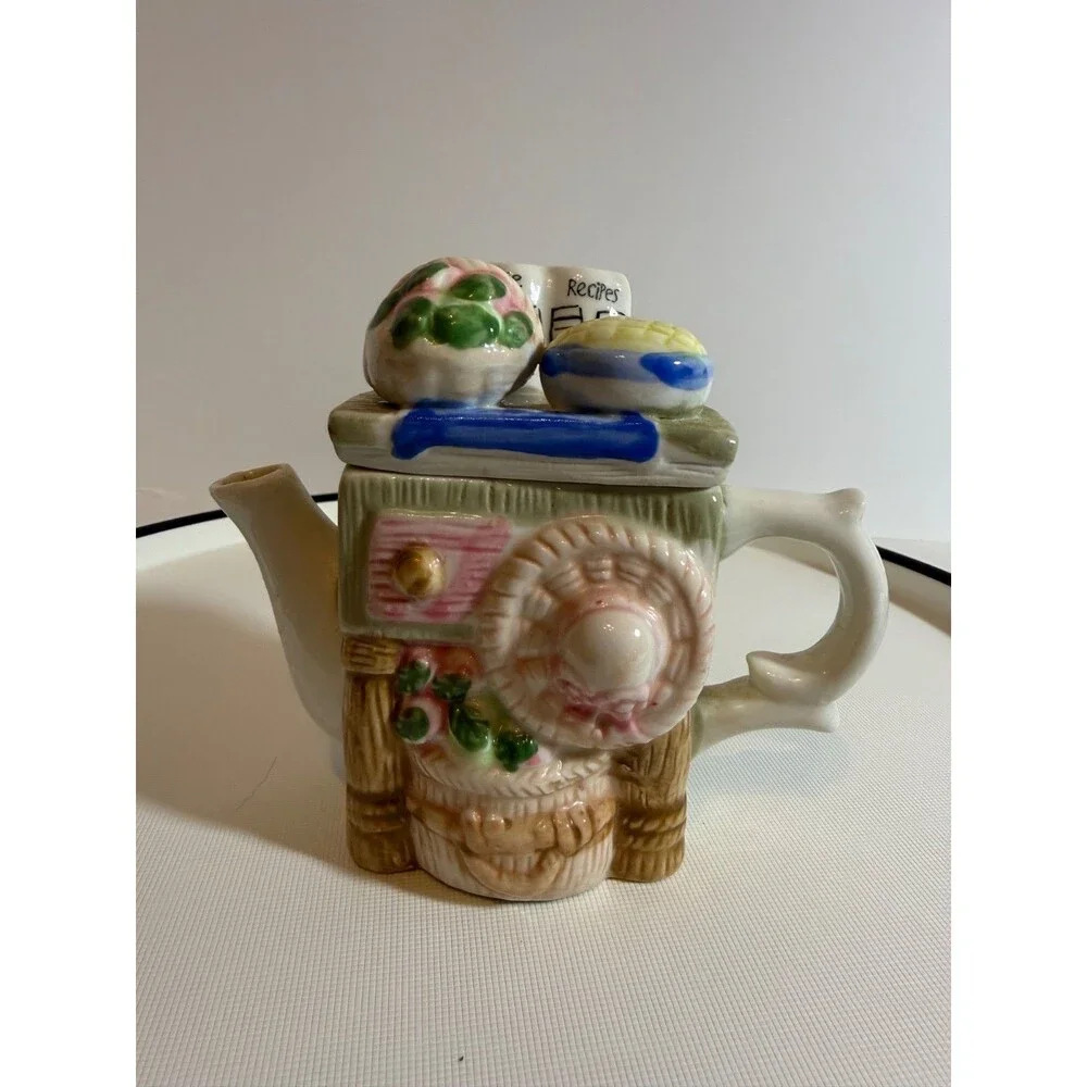 Vintage Teapot Mini Farm Stand Apples Recipes ceramic hand painted & Removable L